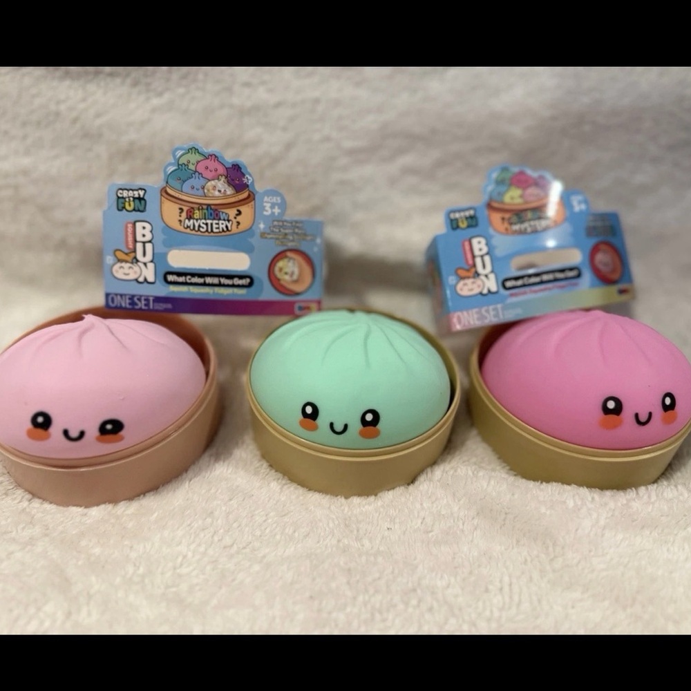 3- Rainbow & HOLOGRAPHIC Mystery Squishy Bun Dumplings NEW PINKS & GREEN